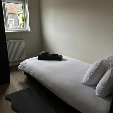 Westcliff On Sea Villa Southend-on-Sea Ngoại thất bức ảnh