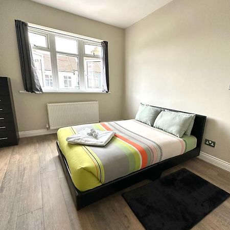 Westcliff On Sea Villa Southend-on-Sea Ngoại thất bức ảnh
